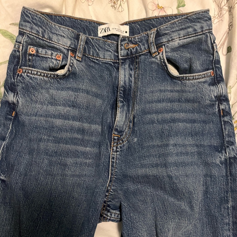 Zara High Rise Jeans!